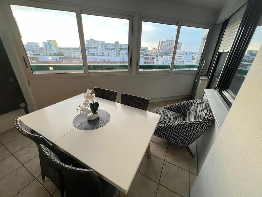 Appartement 3 Chambres Evry Plein Centre Ville Exterior foto